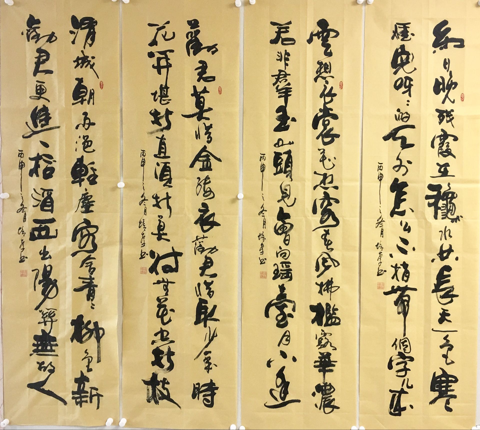 劉培孝書法自然灑脫,作品頗有山河之氣