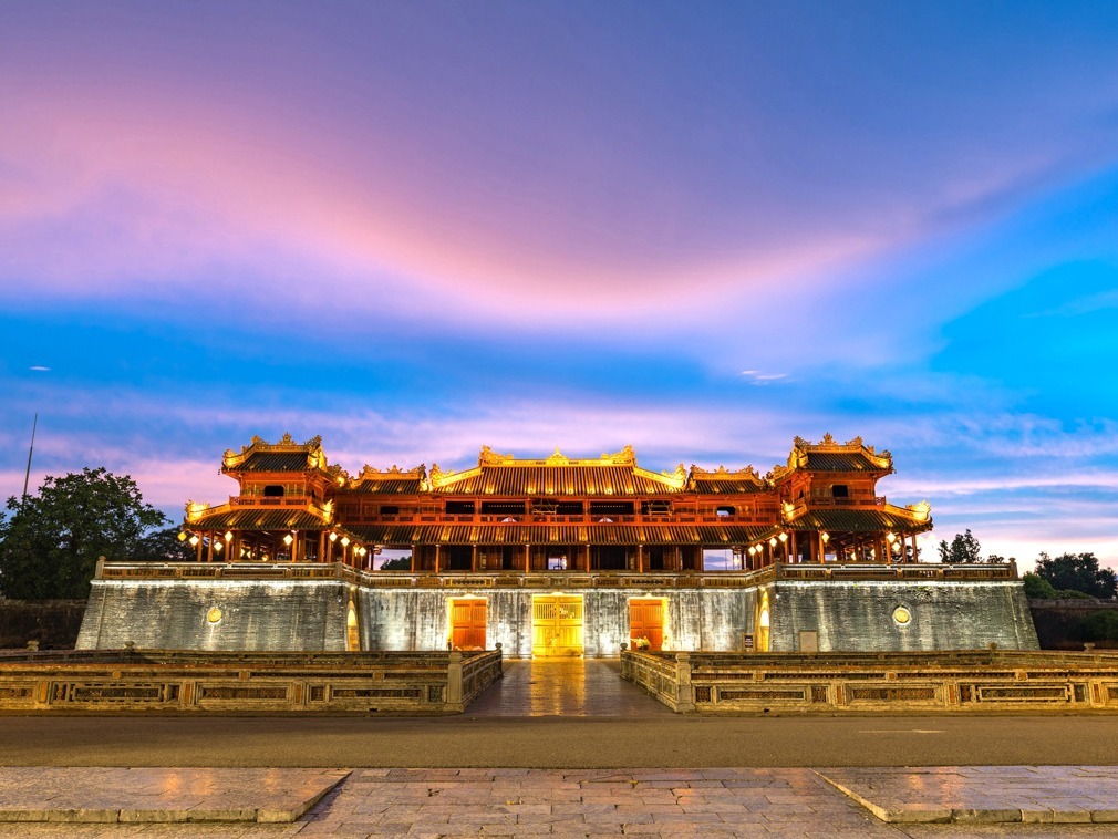 仿照中国紫禁城建造的皇宫,越南顺化古城__凤凰网