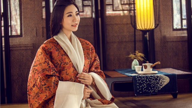 刘珂矣的暖山一阵风吹过拨动记忆的弦暖山暖水的念