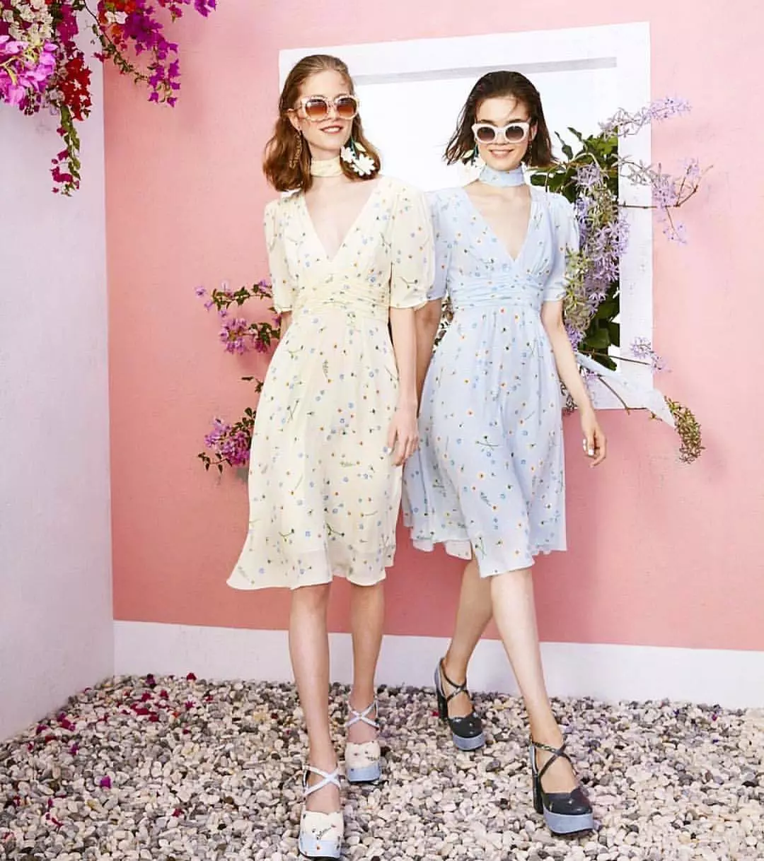 美得不像话的印花裙,夏季必须来一条!