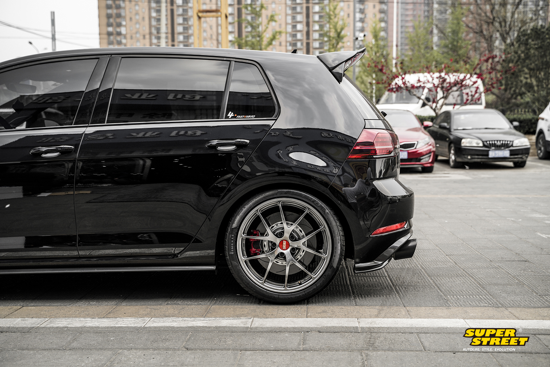 superstreet改装日记-高尔夫7.5gti改装bbs ri-a锻造轮毂