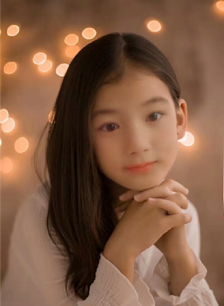 新晋童星气质萝莉宋郁婷