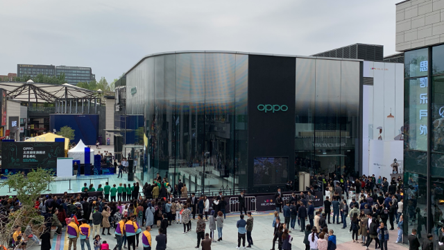 陈伟霆闪现oppo北京超级旗舰店开业丨vlog003