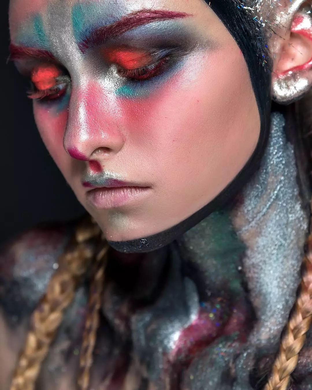 大片欣赏|油画般色彩的创意妆容,每一张都值得珍藏