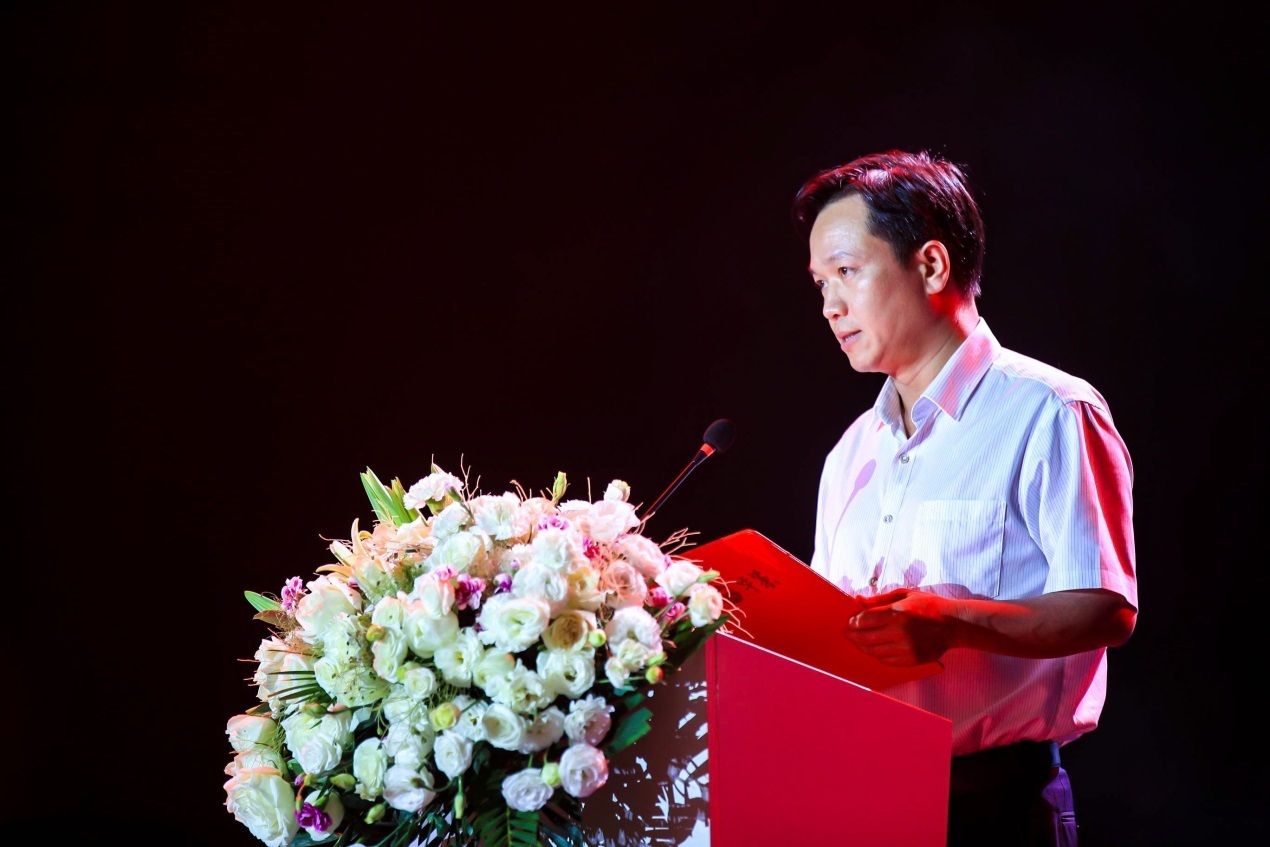 不容错过?拿下华茅酒后,你会发现你拥有的不仅是一瓶白酒.