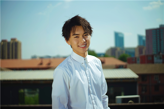 忘不了餐厅张元坤牢记员工条例阳光助理爱心加分