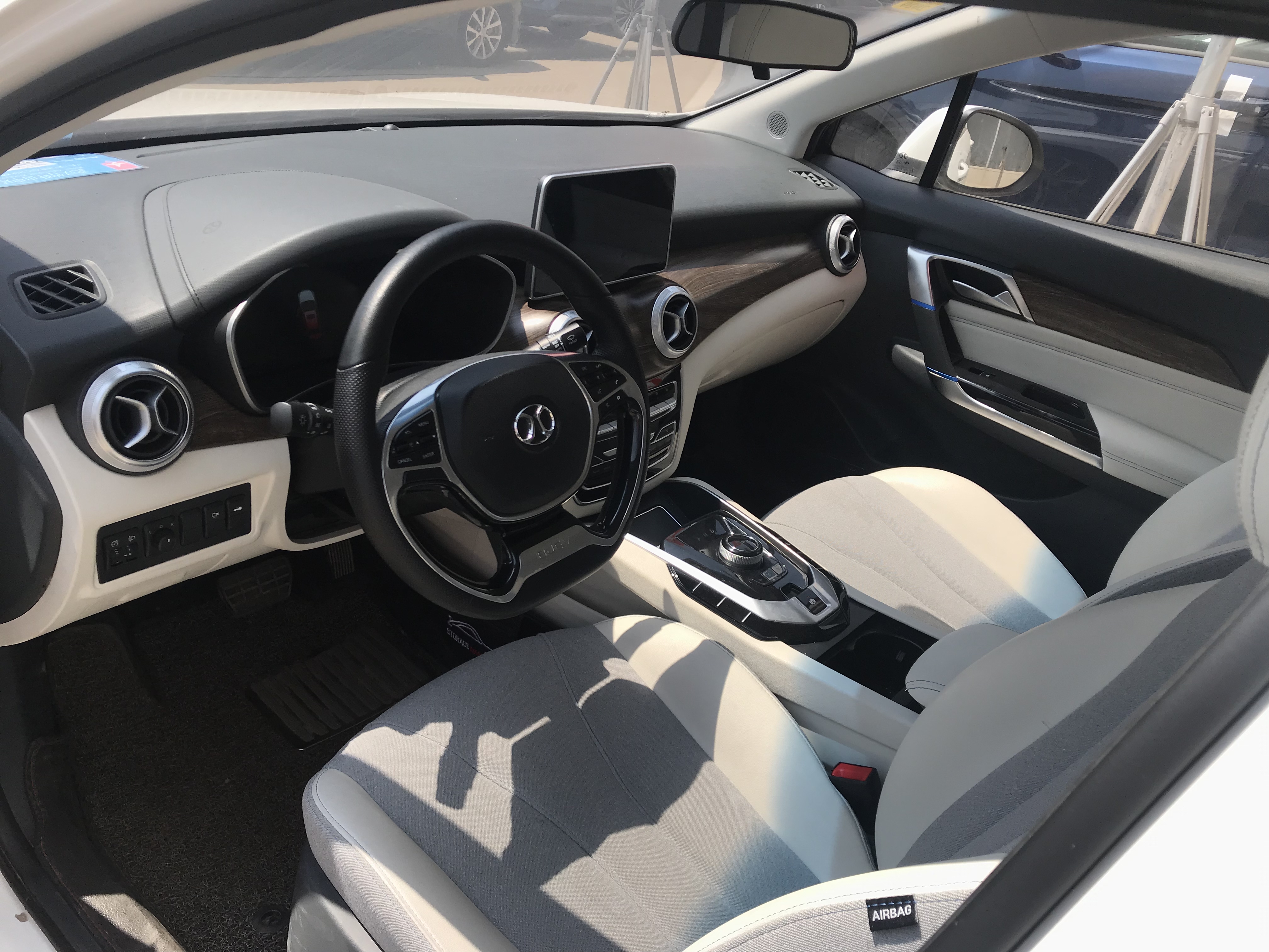 北汽新能源eu5为何能受大众追捧?媒体获评最优电动车?