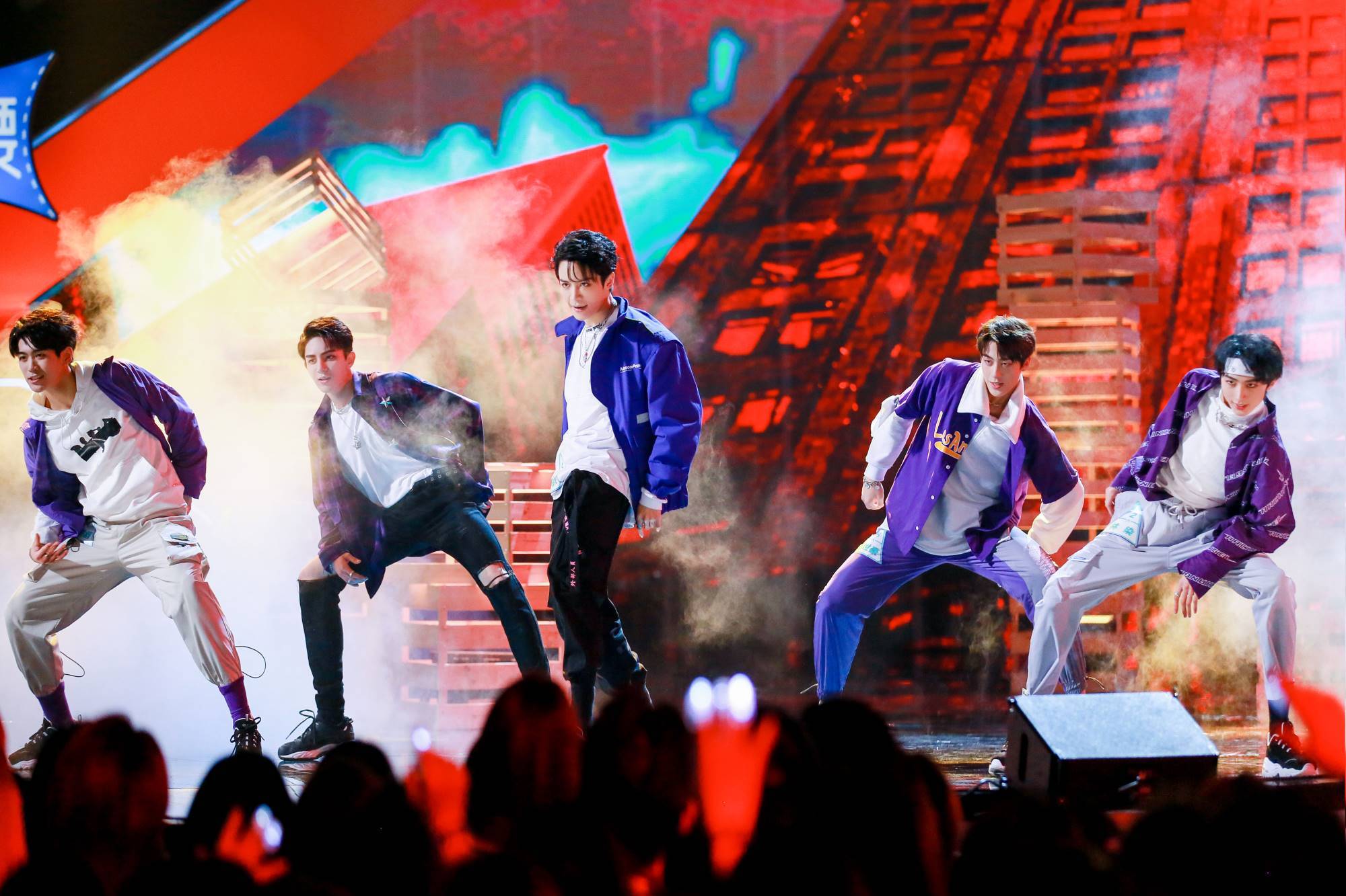 马雪阳《创造营2019》第二次公演来袭 实力舞蹈燃翻全场