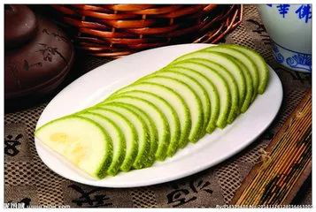 一根西葫芦做成"豪菜",吃货:看上去就很贵!