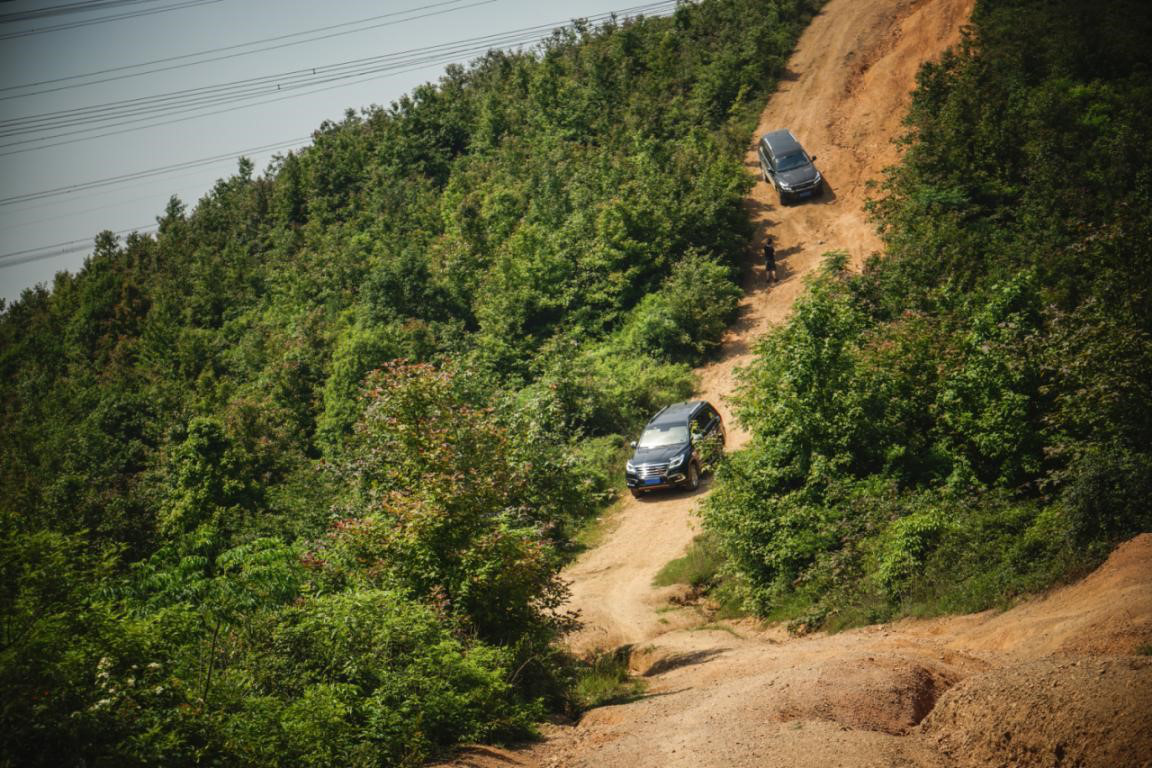 品牌活动勇登八叠山哈弗h9成功打卡绝望坡y车评