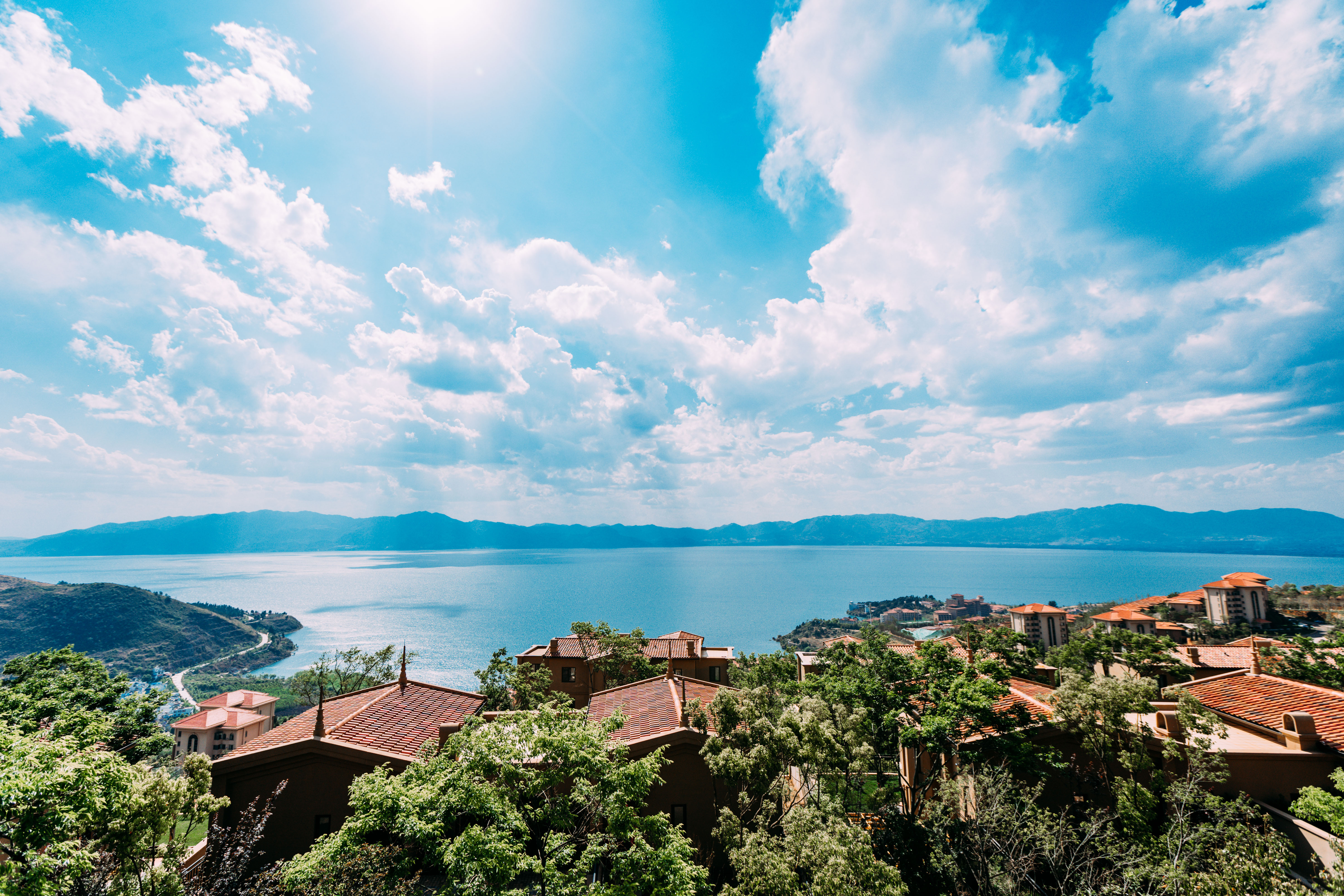 度假?我选昆明人私藏的仙境抚仙湖!