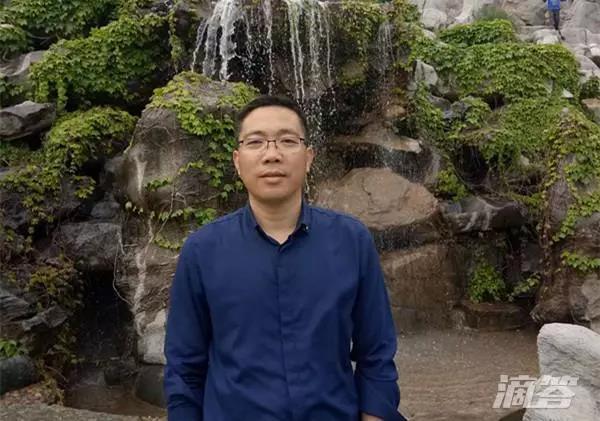 王女士口中的孙大哥,名叫孙金治,是黄骅市官庄乡东排人,在黄骅市区