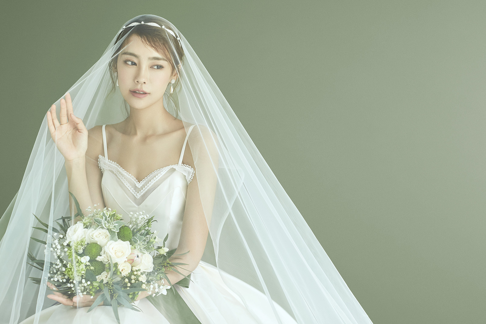 短发新娘婚纱照攻略