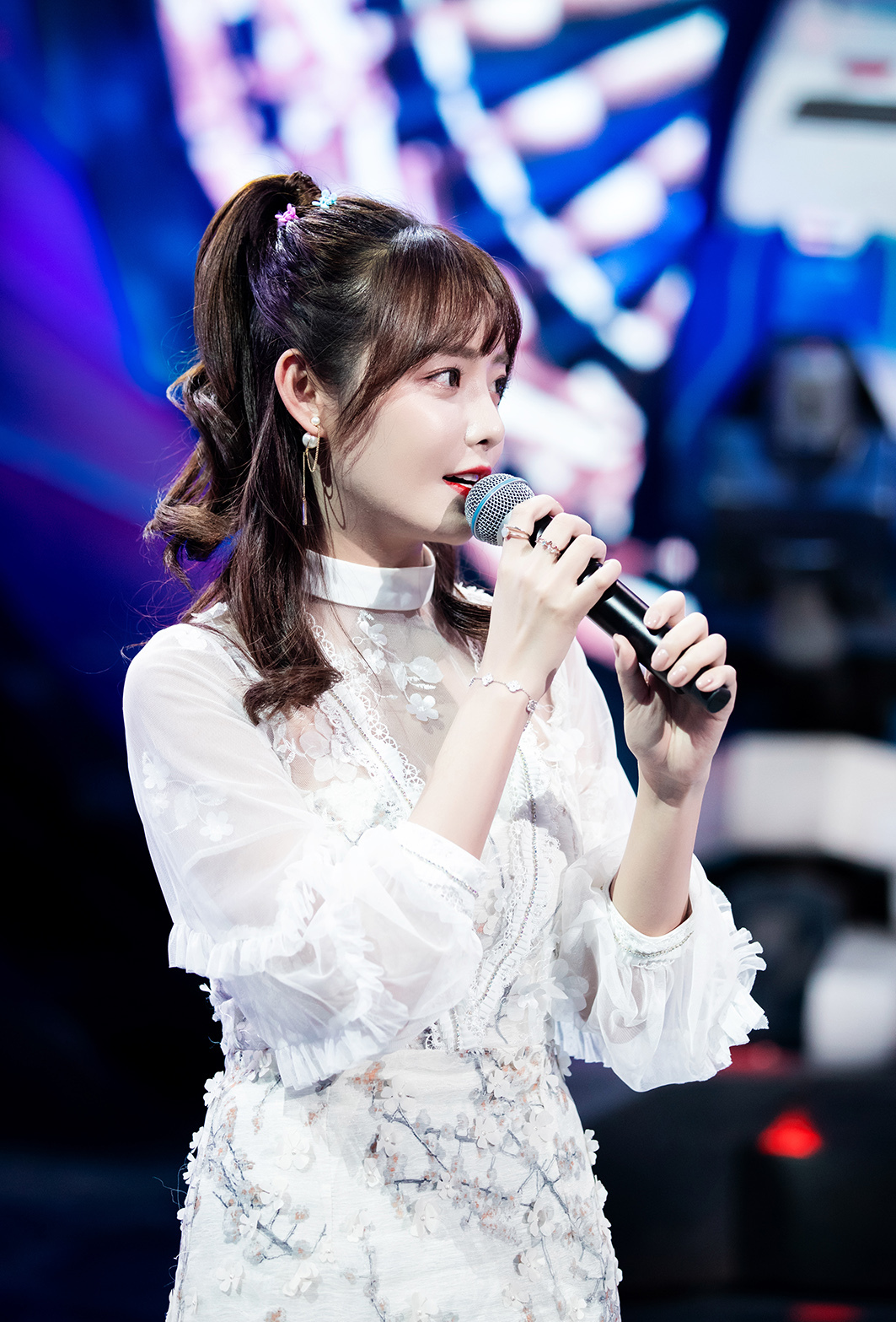 朱容君加盟《铁甲雄心》第二季 开启综艺mc首秀