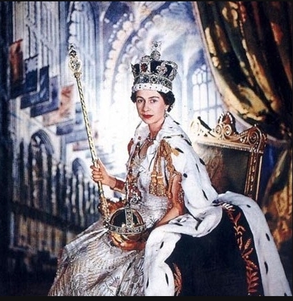 揭开英国女王伊丽莎白二世一生貌美,老来风采依旧的秘密!