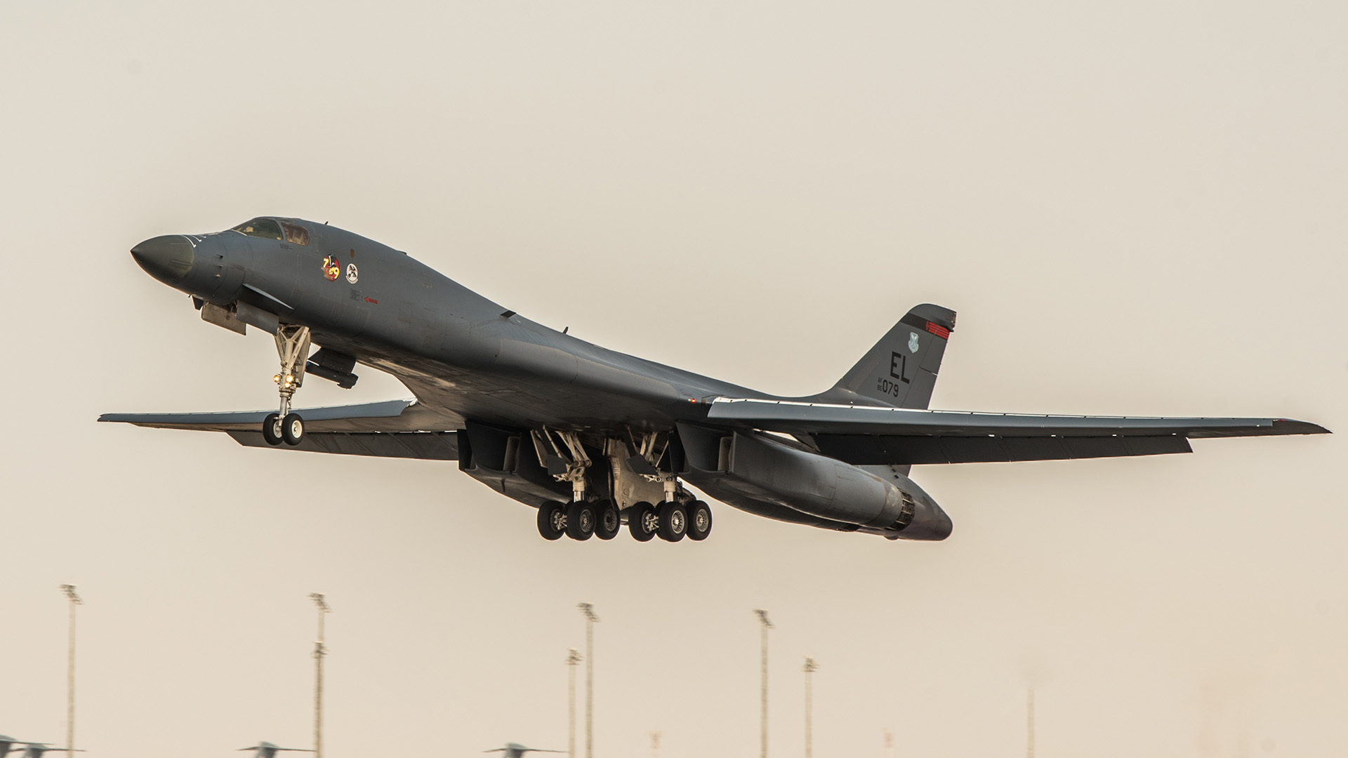 美b-1轰炸机仅7架可执行任务 反航母能力大打折扣