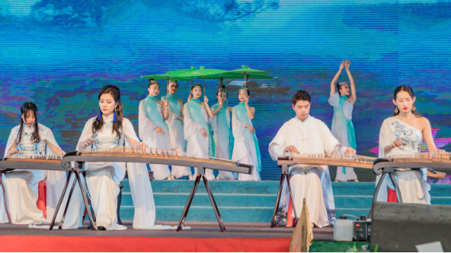 古筝合奏春江花月夜东莞观音山优美动听