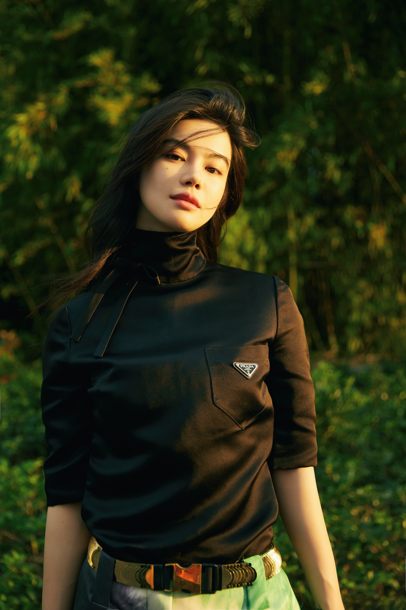 李蔓瑄出席活动 陈坤赞其貌美有气场