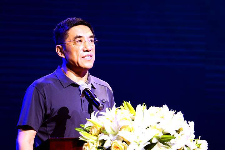 全国自驾车旅游发展峰会启幕邀你游览独具北疆特色的魅力线路