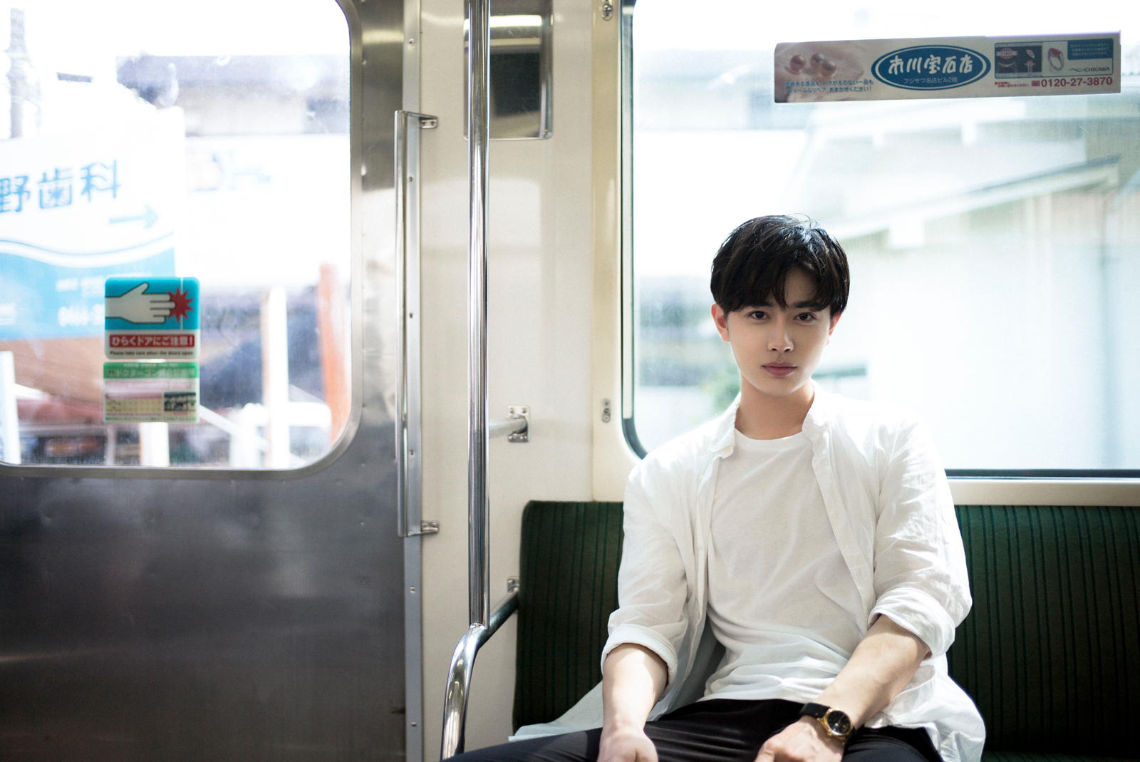 王佑硕大宋少年志热播日系写真眉目清秀