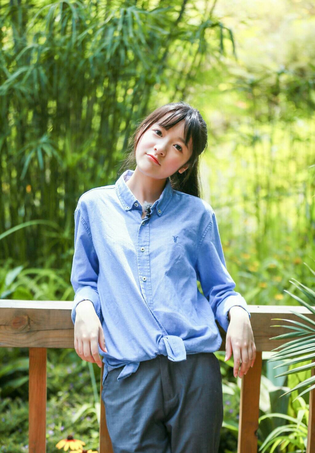 首先说一个萌妹子,徐娇.