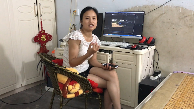 农村媳妇在家兼职做自媒体还能给老公减轻一点负担这媳妇真好