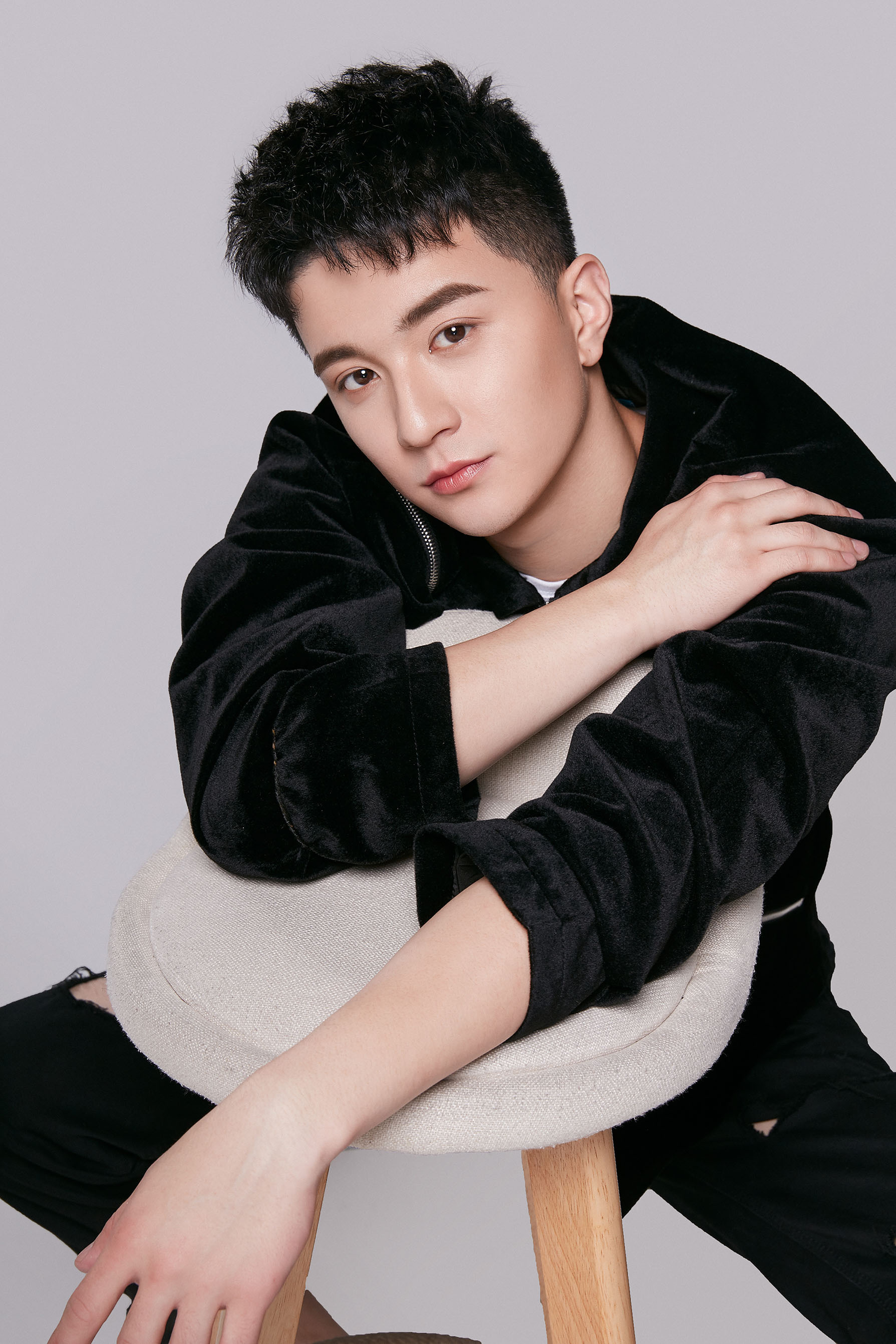 《怪物少女》热映 建泽正"现代版宁采臣"上线