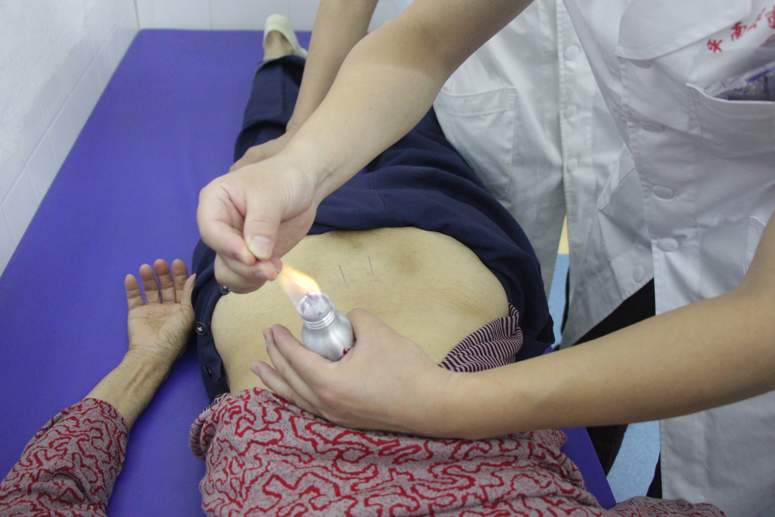 广西壮瑶医精英人才粟龙教授赴平南寺面镇卫生院开展"