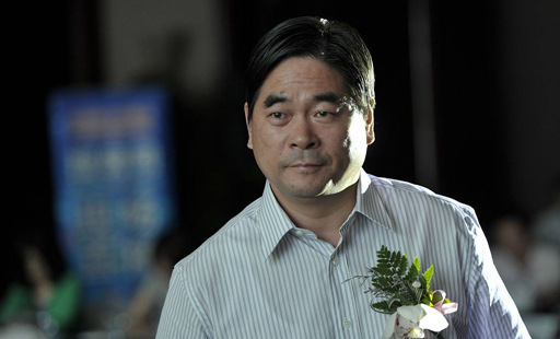 王晓松上位董事长:这已不是第一次了_凤凰网资讯_凤凰网