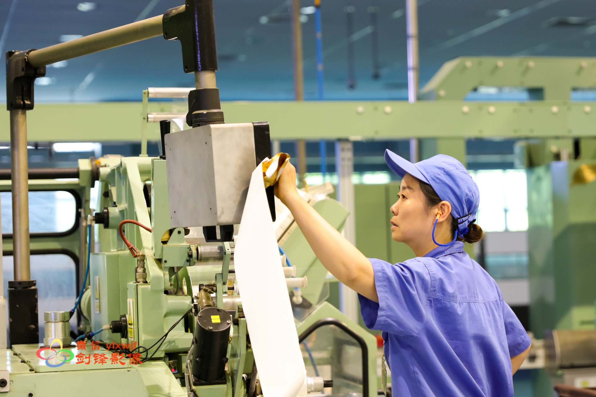 许昌卷烟厂举办庆祝中华人民共和国成立70周年摄影采风活动