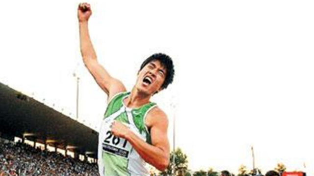 太燃！13年前的今天：刘翔12秒88破世界纪录_凤凰网视频_凤凰网