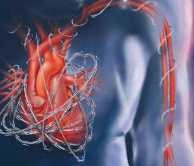 长沙男子胸部被刺"心脏破裂",命悬一线! 多科联动急速"补心"