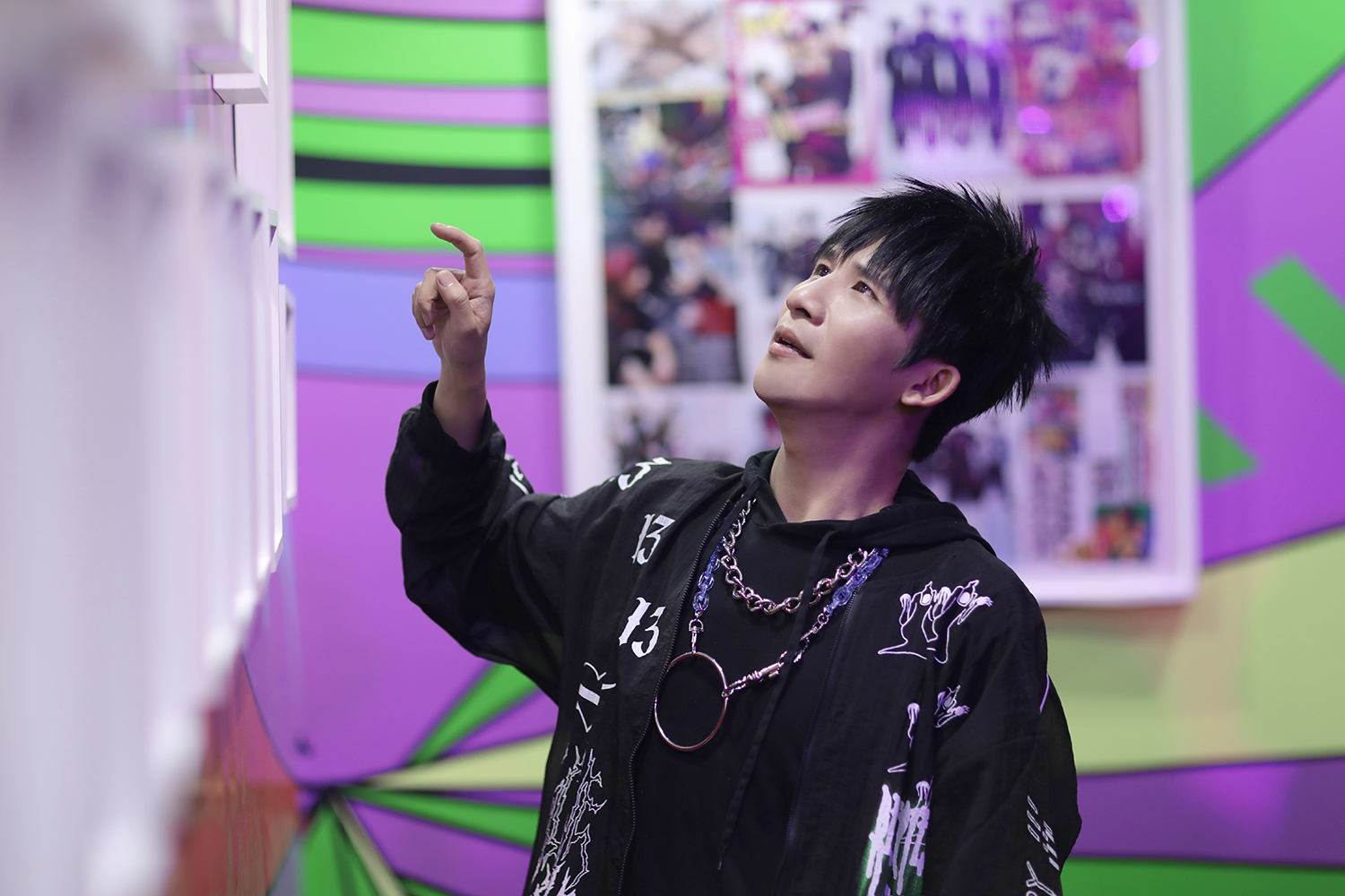 大张伟出道20周年演唱会启动 发布会纪念展“回忆杀”泪点十足__凤凰网