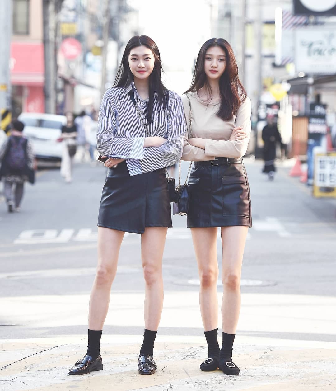 夏季路人街拍,街头都是时髦养眼的美女_凤凰网时尚_凤凰网