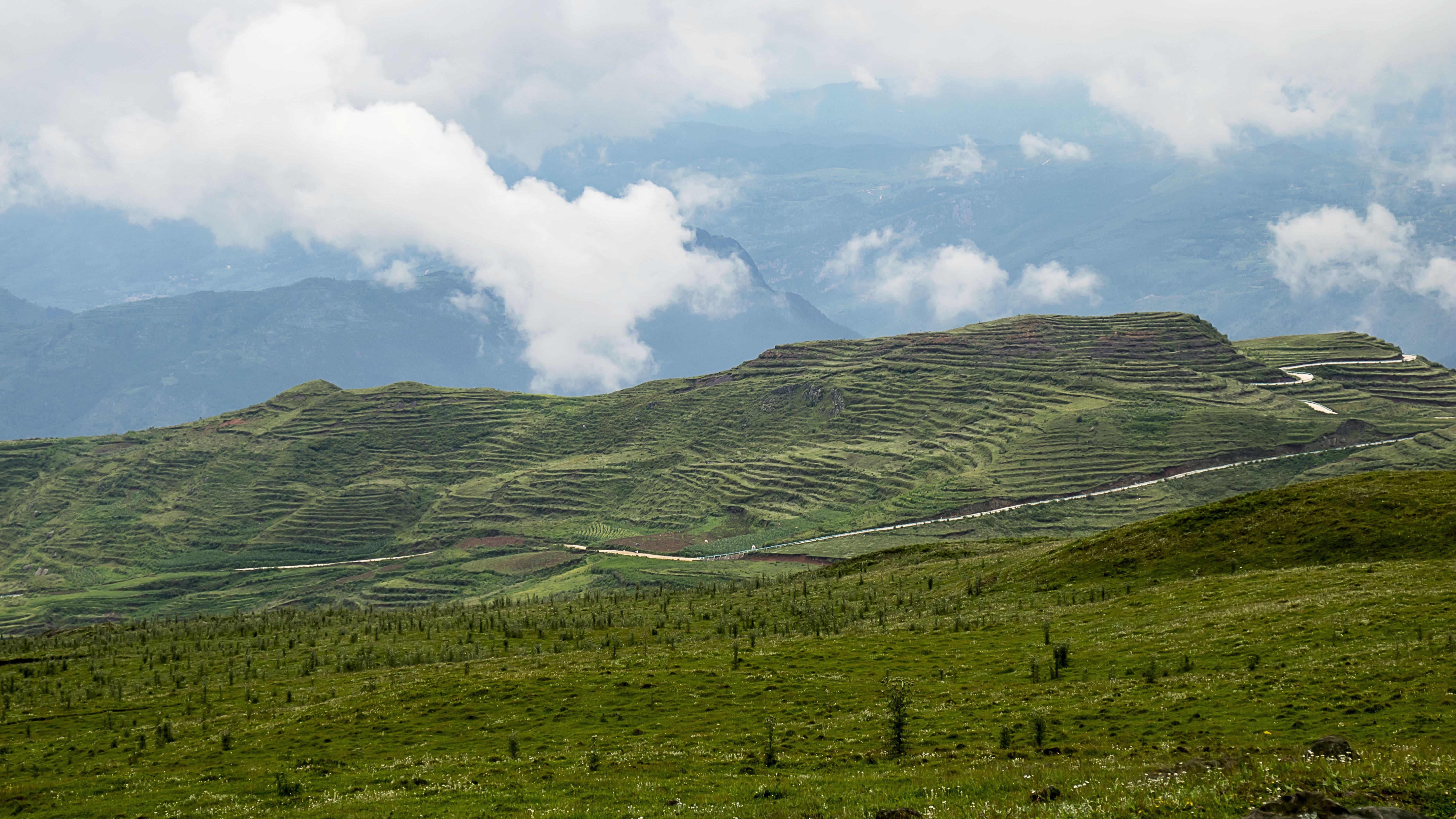 乌蒙大草原风光__凤凰网