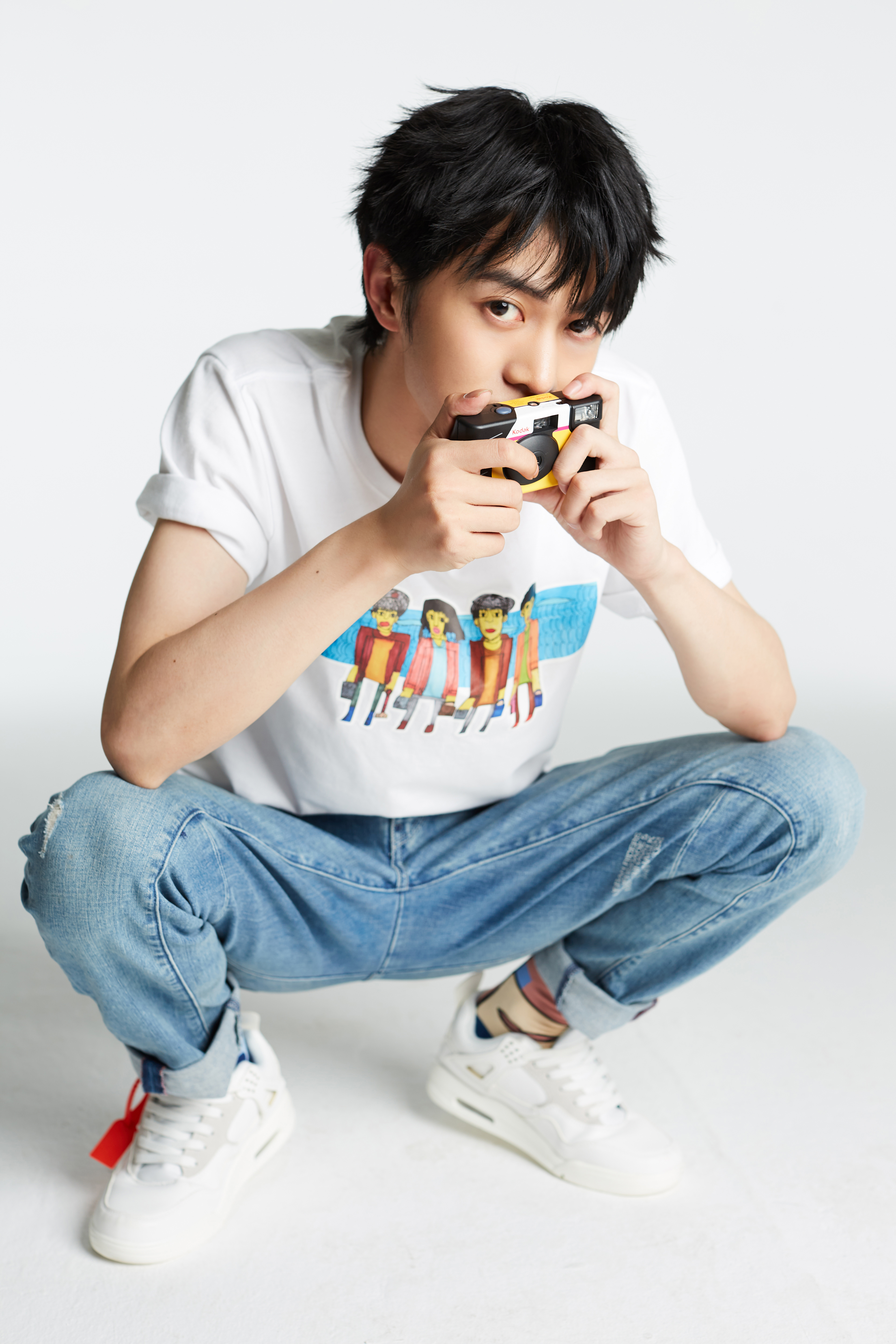 陈翔宇公益写真发布主演新戏即将开机