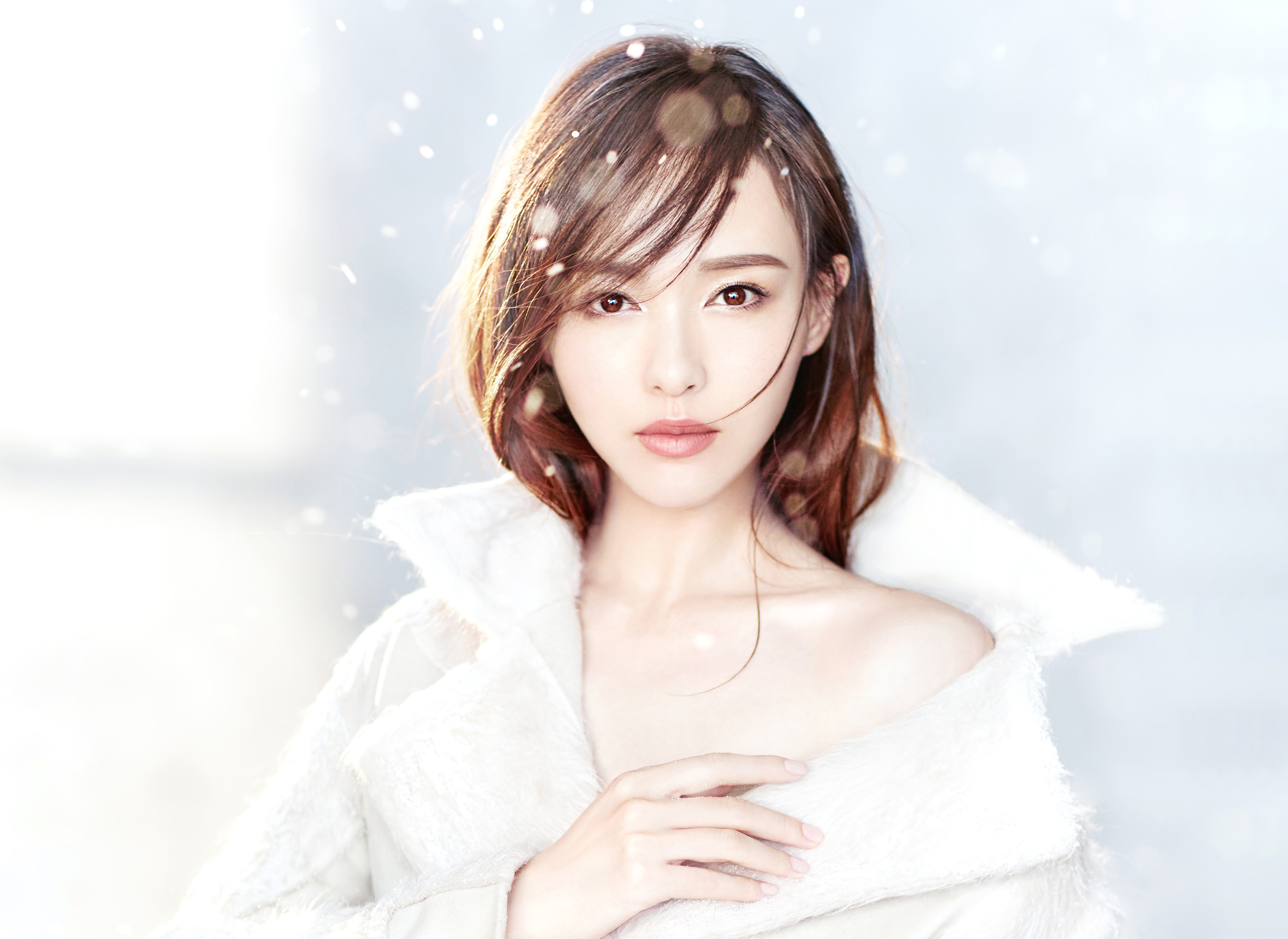 唐嫣精美手机壁纸,笑容甜美,美丽瞬间美丽亦永久