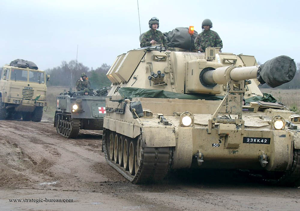 中国plz-45战胜美国,南非等强国赢得自行火炮出口第一单