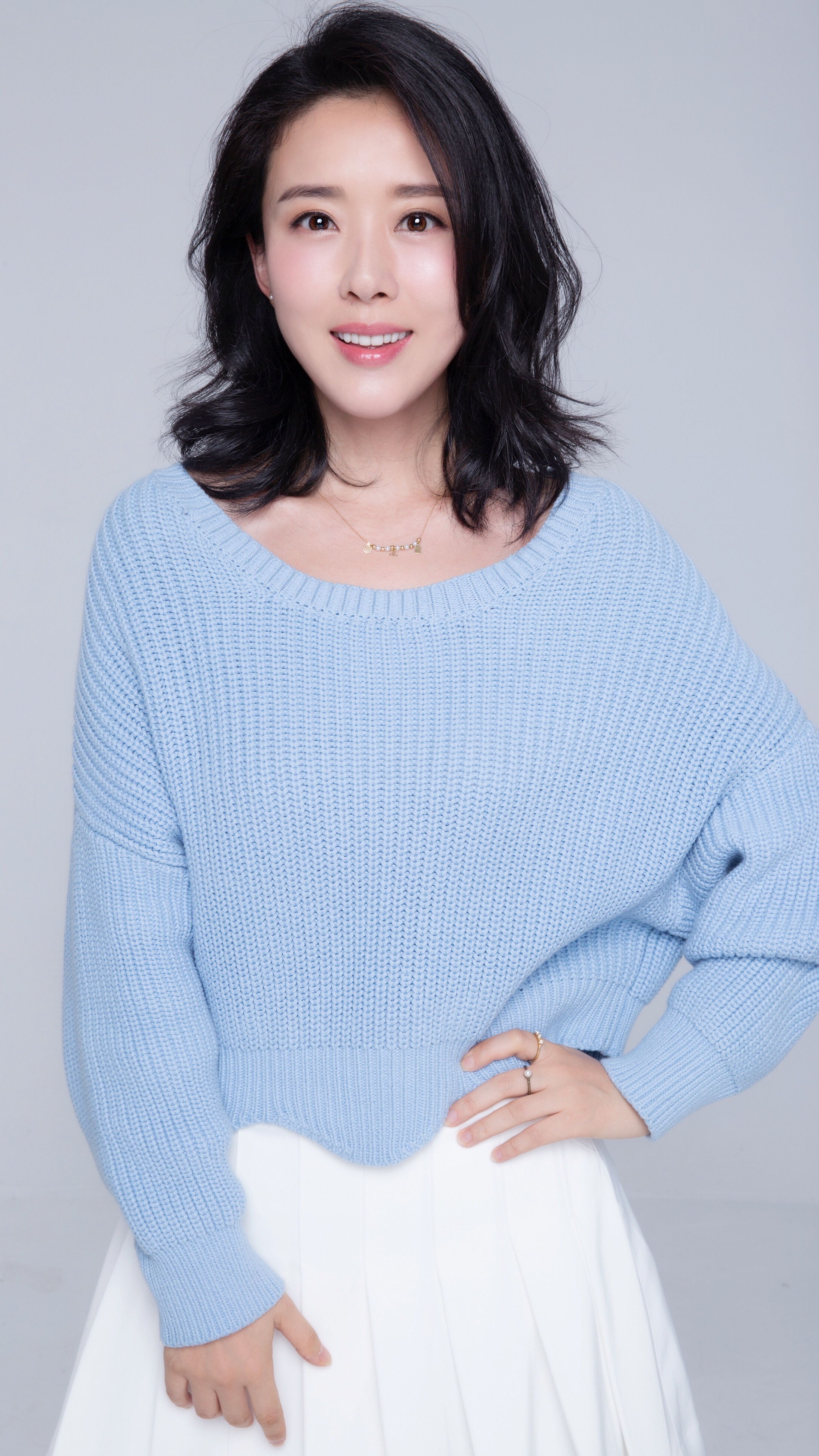 颜丹晨精美手机壁纸:最美总是你,最想念的总是你,永远的完美的女神