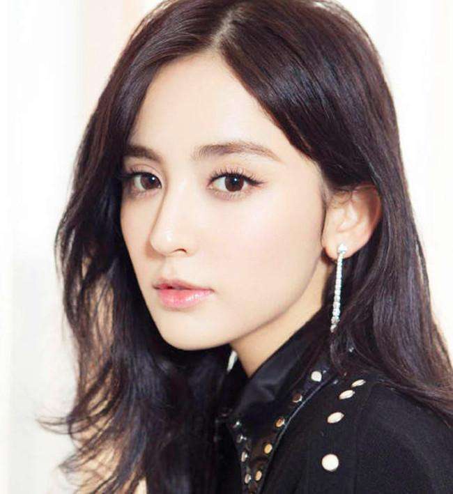 新疆美女古力娜扎,不一样的气质