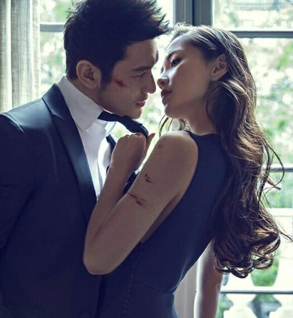 黄晓明和angelababy罕见写真照曝光,亲密相拥狂野秀恩爱