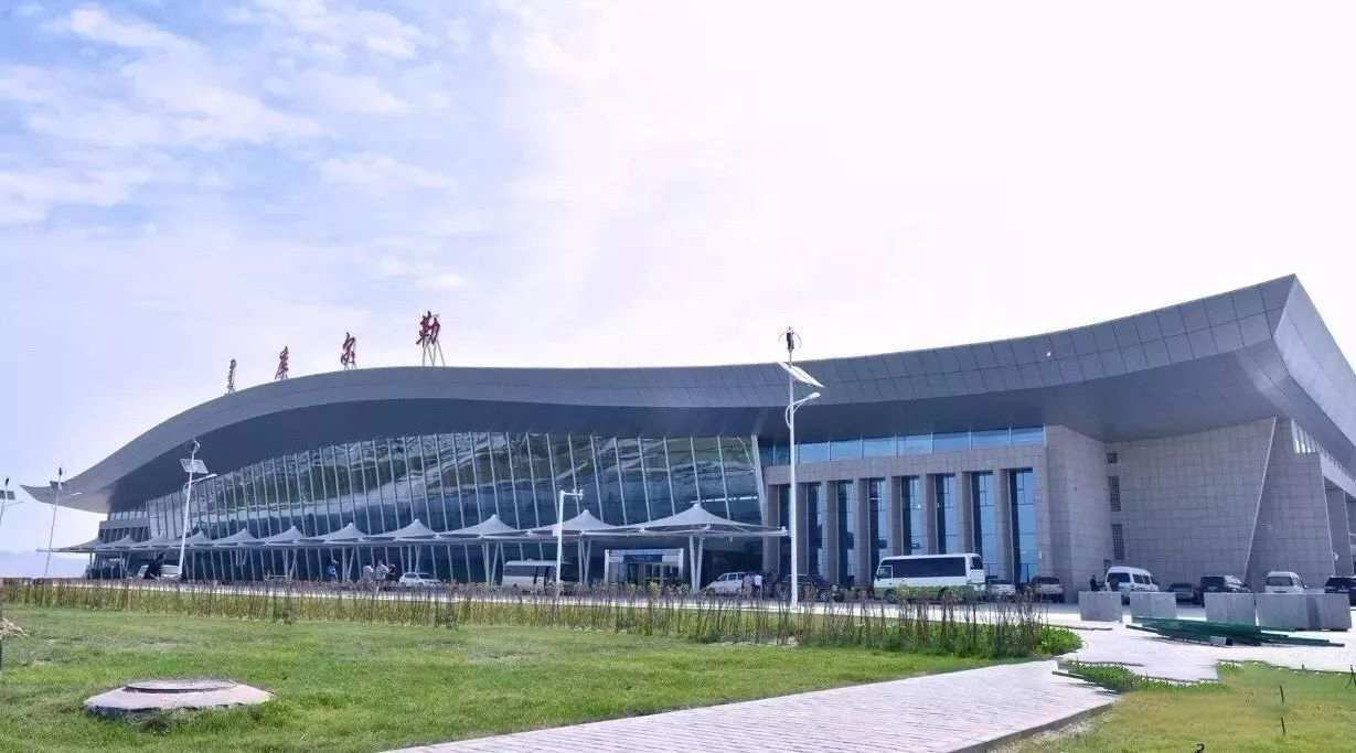 博乐阿拉山口机场图片