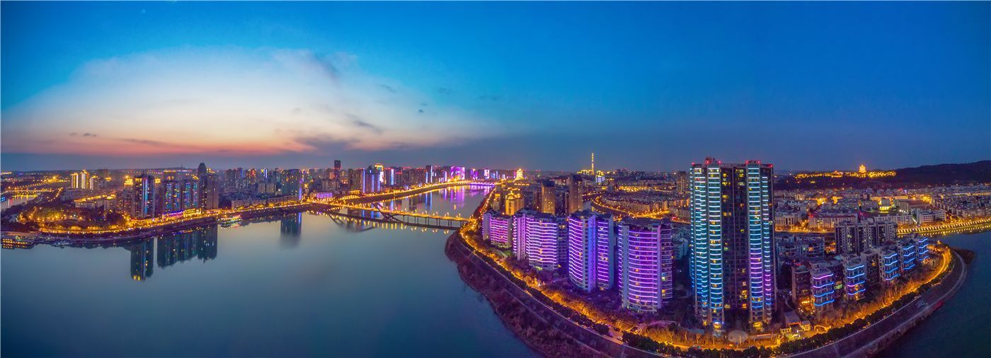 四川绵阳:别称中国科技城,夜景美得令人窒息…看看就知道了…之三篇