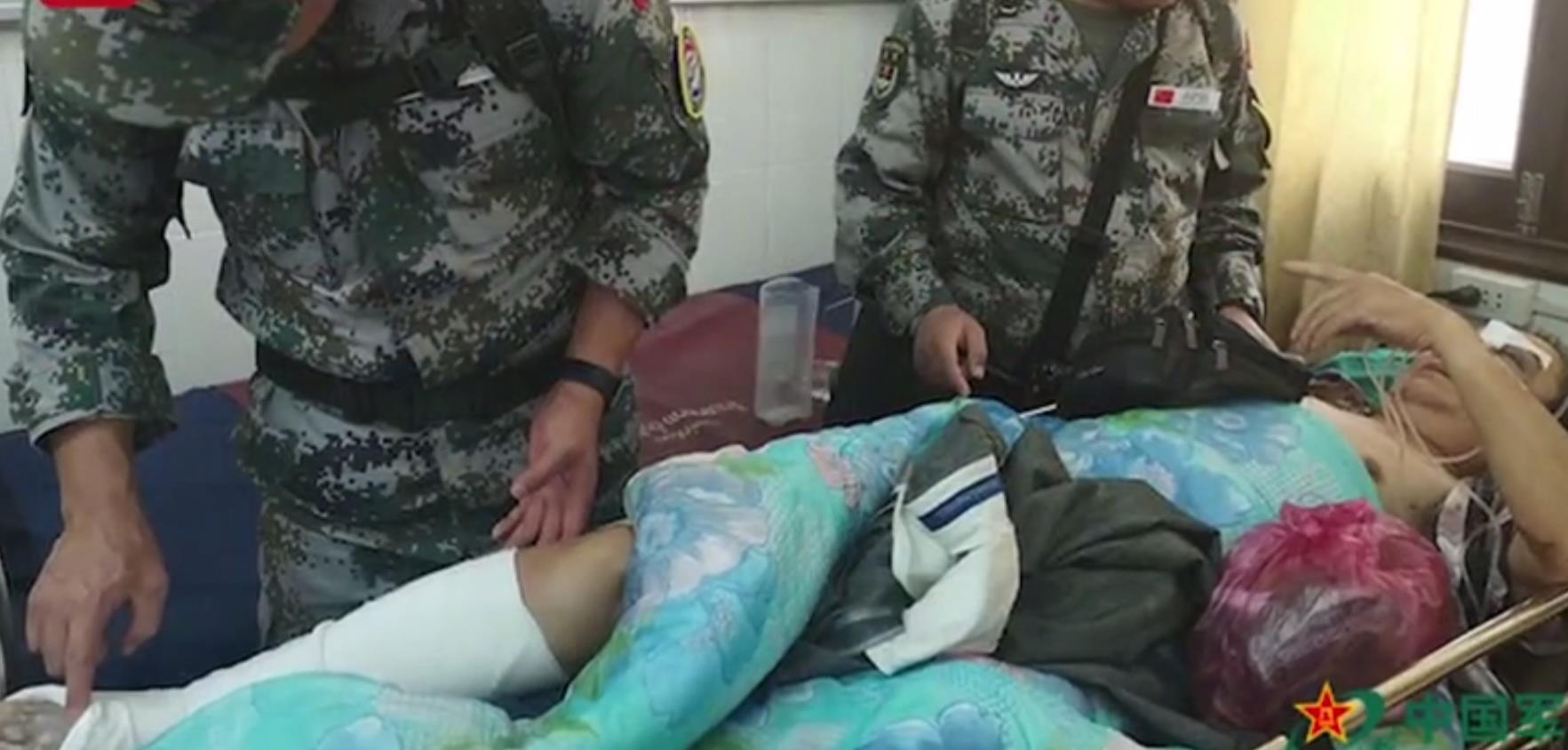 中国人民解放军医疗队已抵达现场受伤人员报平安