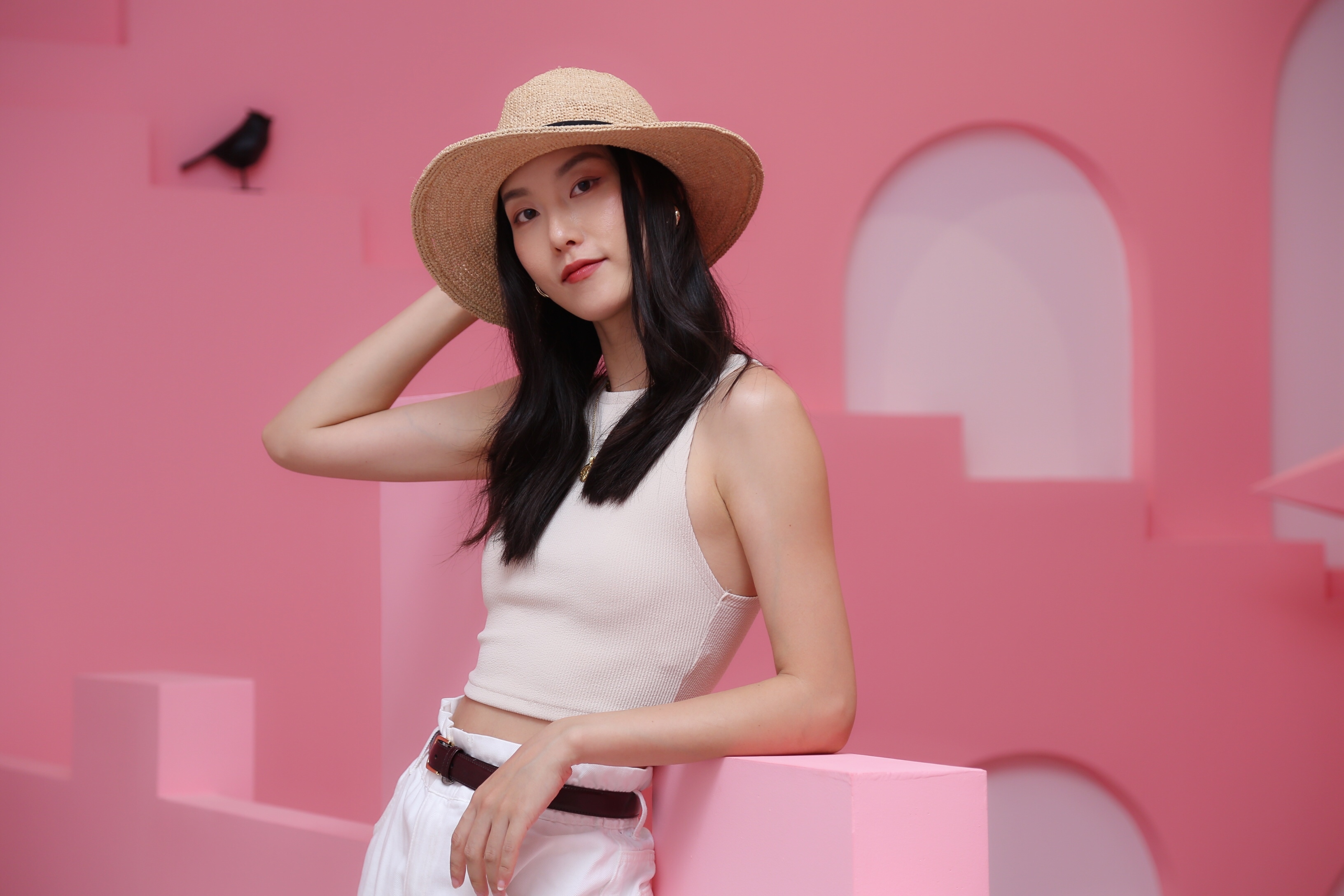 石闻实景体验视错觉艺术新网红地标拍照跟她学就对了