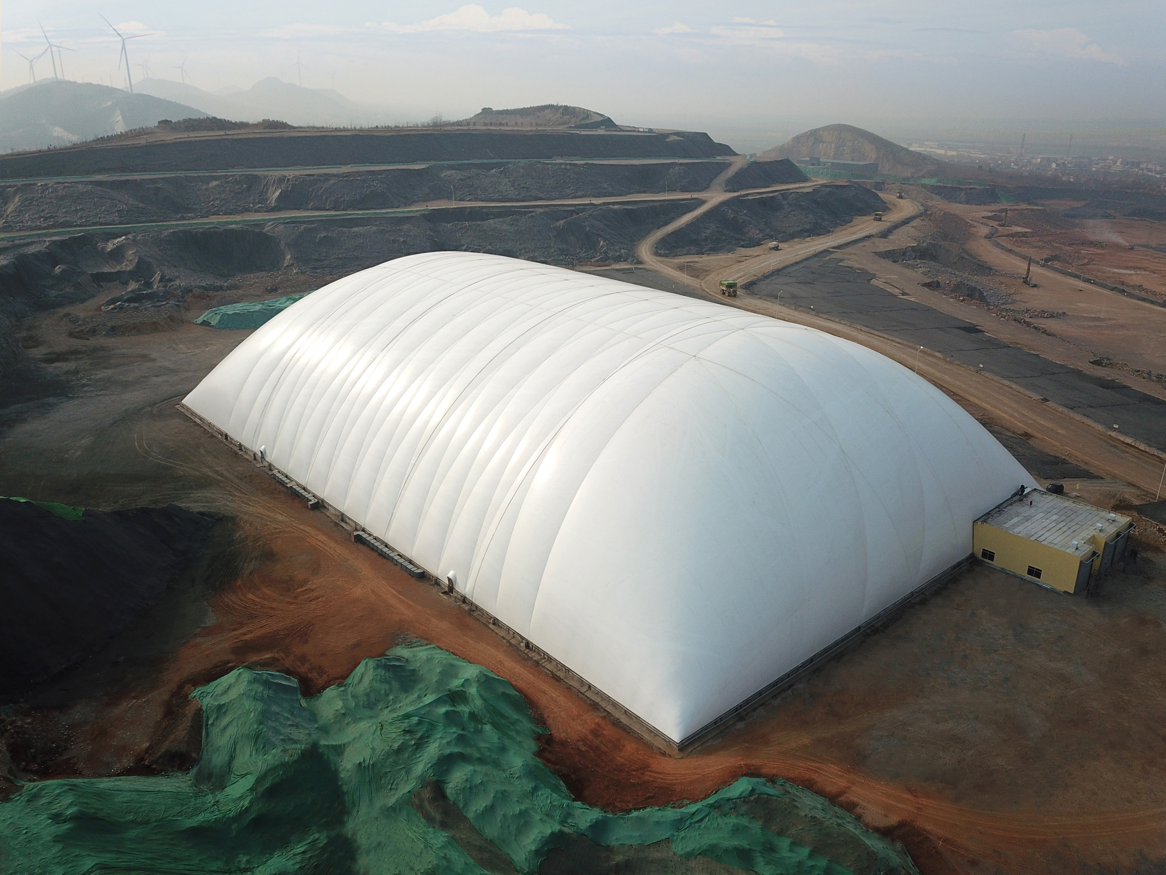 这种白色充气大棚也是一种建筑,你了解多少?