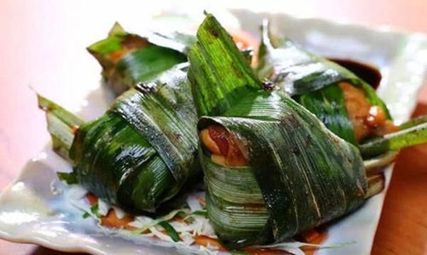 鲜嫩美味的香叶包鸡独特手法制作出来的料理你想试试吗