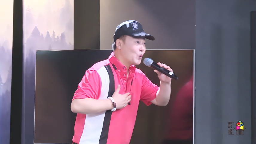 黄梅戏剧院院长张辉 现场演唱黄梅戏《天仙配》唱的真好