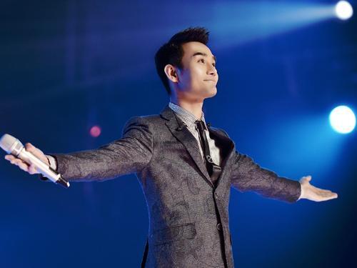 《跨界歌王》第四季即将来临,主持人居然比选手还抢眼