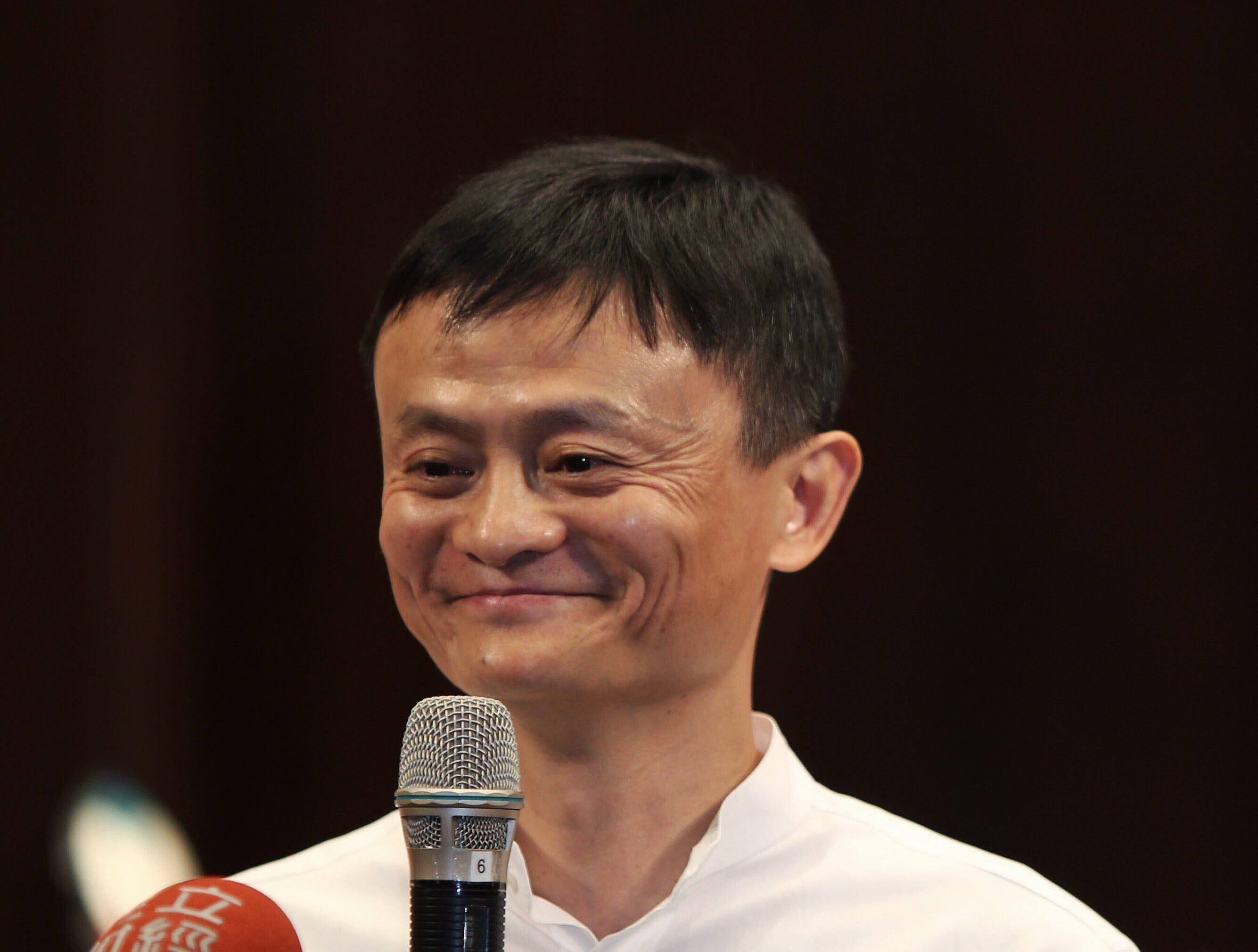 走进马云的前半生:一战成名于双十一造节,卸甲归田于教师节当天